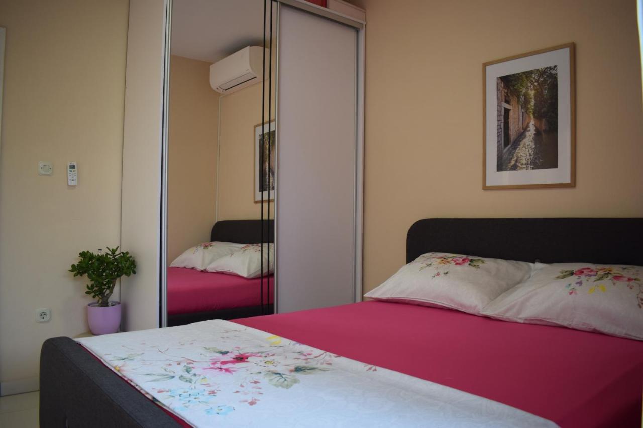 Apartman Gabriel Podgora Luaran gambar